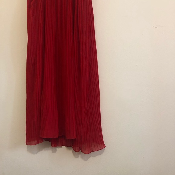 Zara Red Sleeveless Pleated Dress ❤️ - Picture 5 of 6